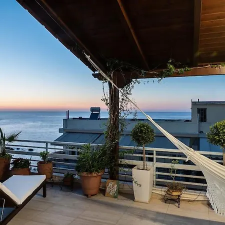 Diotima - Astonishing Seaview *