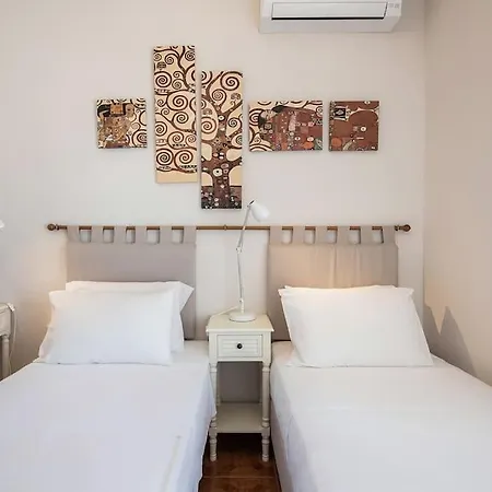 Diotima - Astonishing Seaview Apartment Chania (Crete)