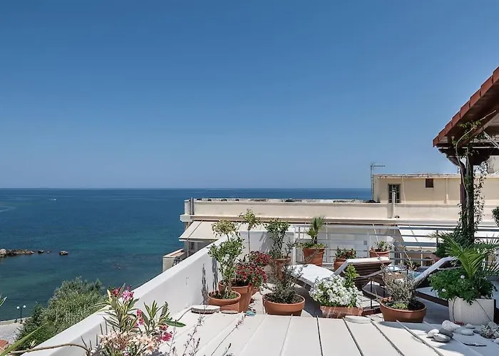 Diotima - Astonishing Seaview Appartamento La Canea